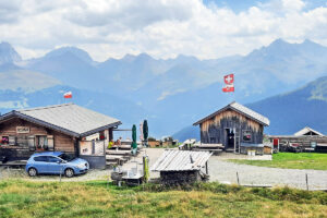 tga_franzestg_riom_savognin_holiday_house_04_berghaus_alp_somtgant_LOW